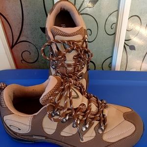 Red Head waterproof shoes women's size 7.5 Hiking Walking Work Shoes